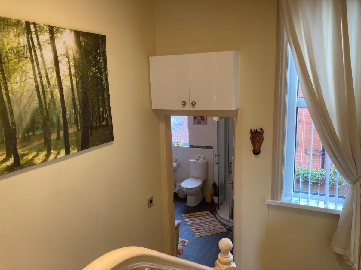 Mountroyal Victorian Self Catering Apartment 2 Belfast Eksteriør bilde