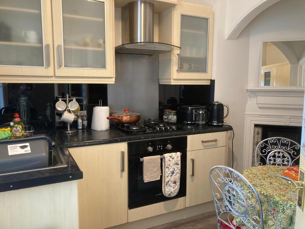 Mountroyal Victorian Self Catering Apartment 2 Belfast Eksteriør bilde