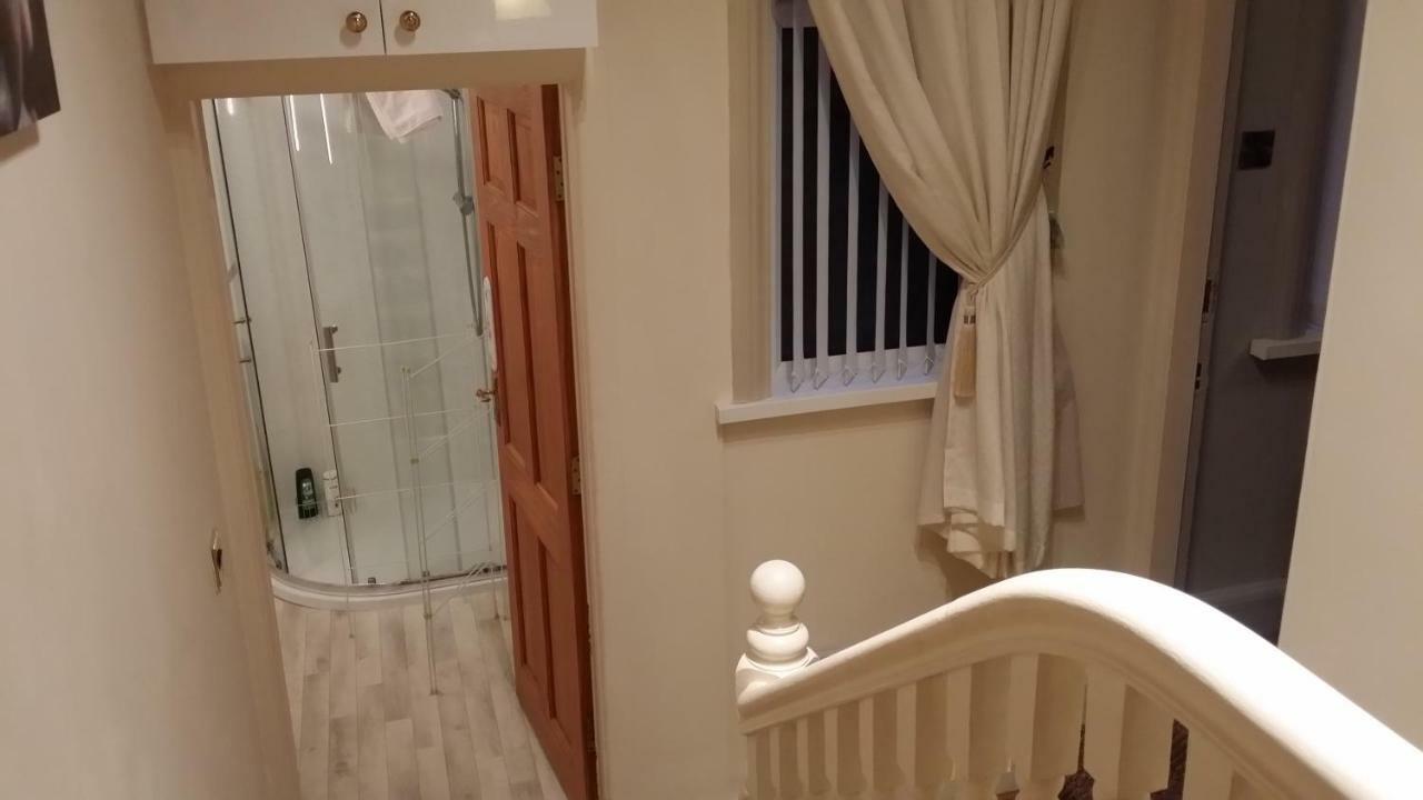 Mountroyal Victorian Self Catering Apartment 2 Belfast Eksteriør bilde